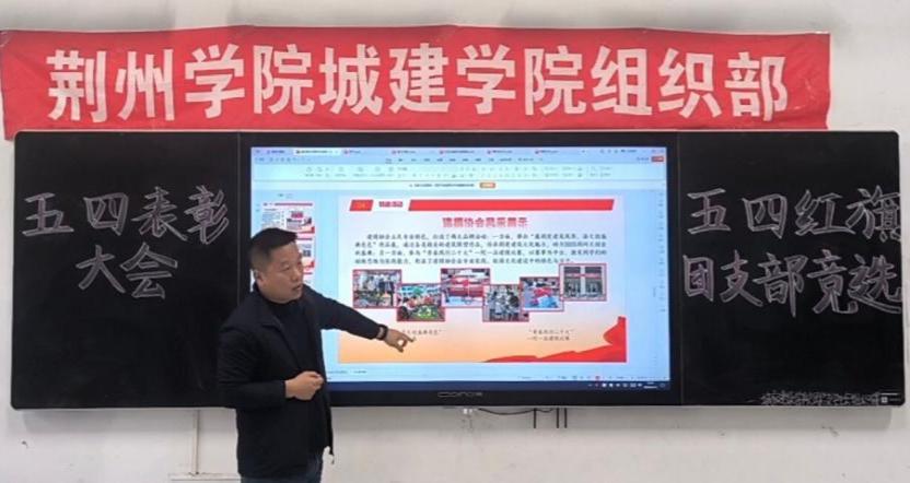 3 3