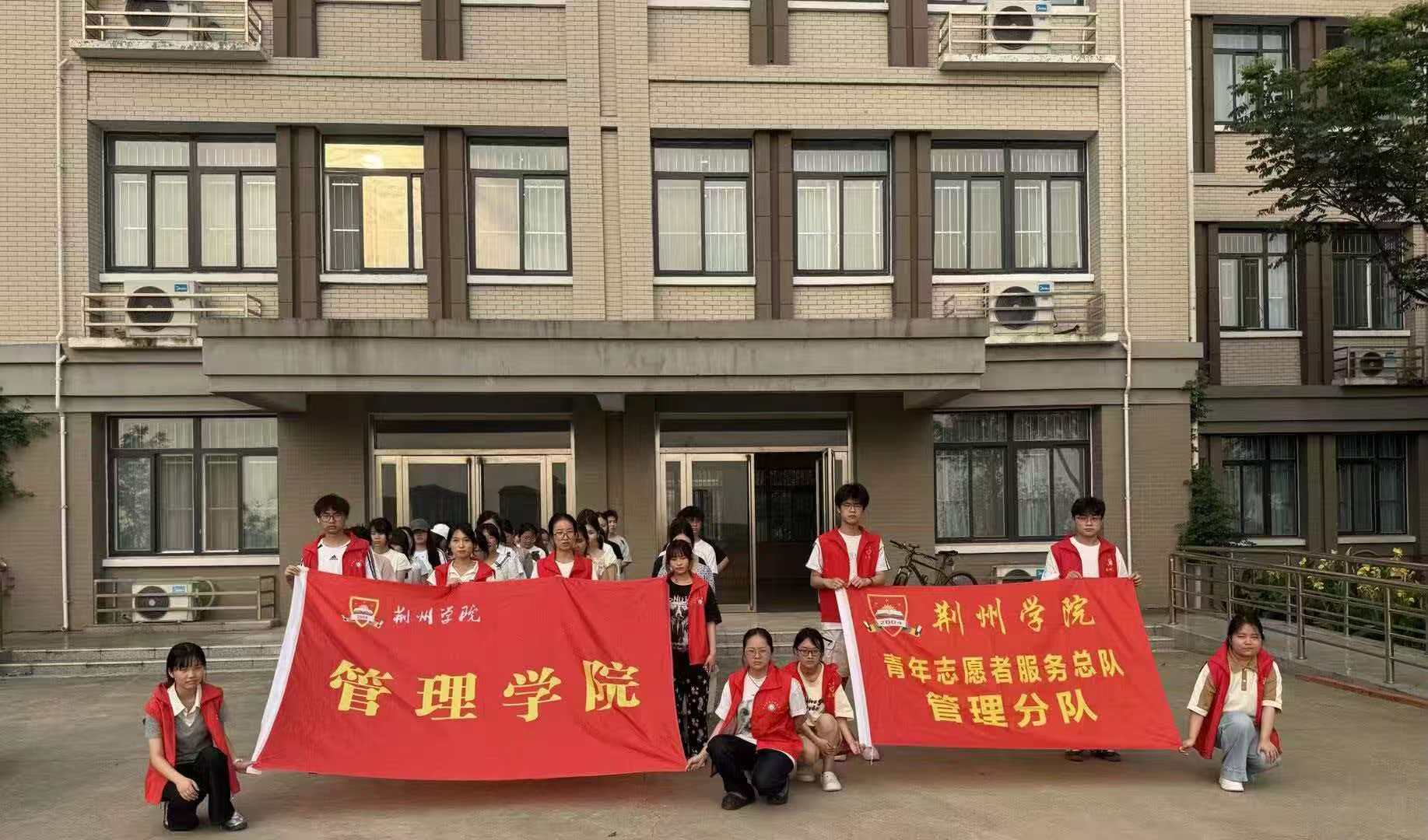 9c844a864fbed337c4de7cb7657c8f1b.jpg 9c844a864fbed337c4de7cb7657c8f1b.jpg