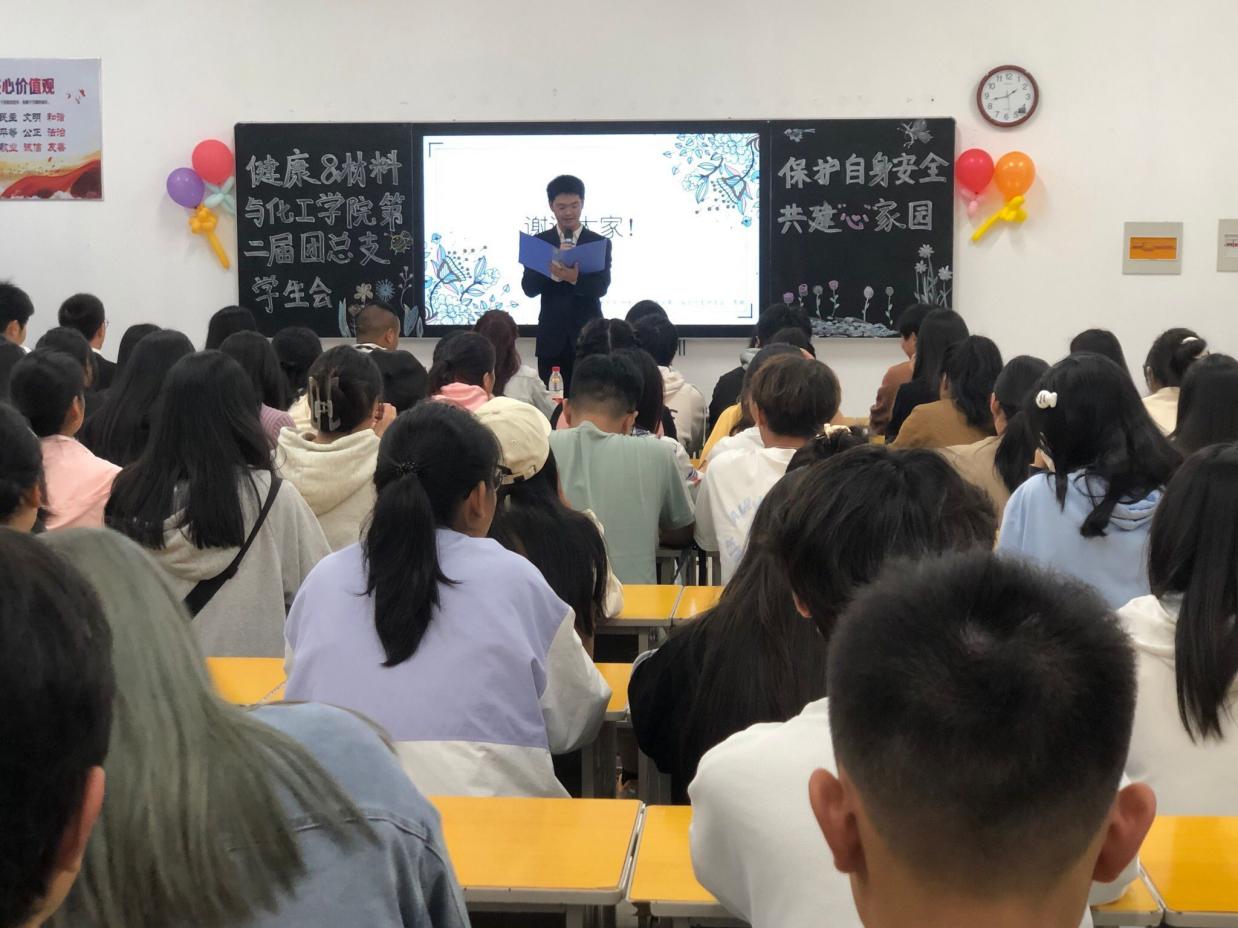 图示, 示意图
中度可信度描述已自动生成:ver1