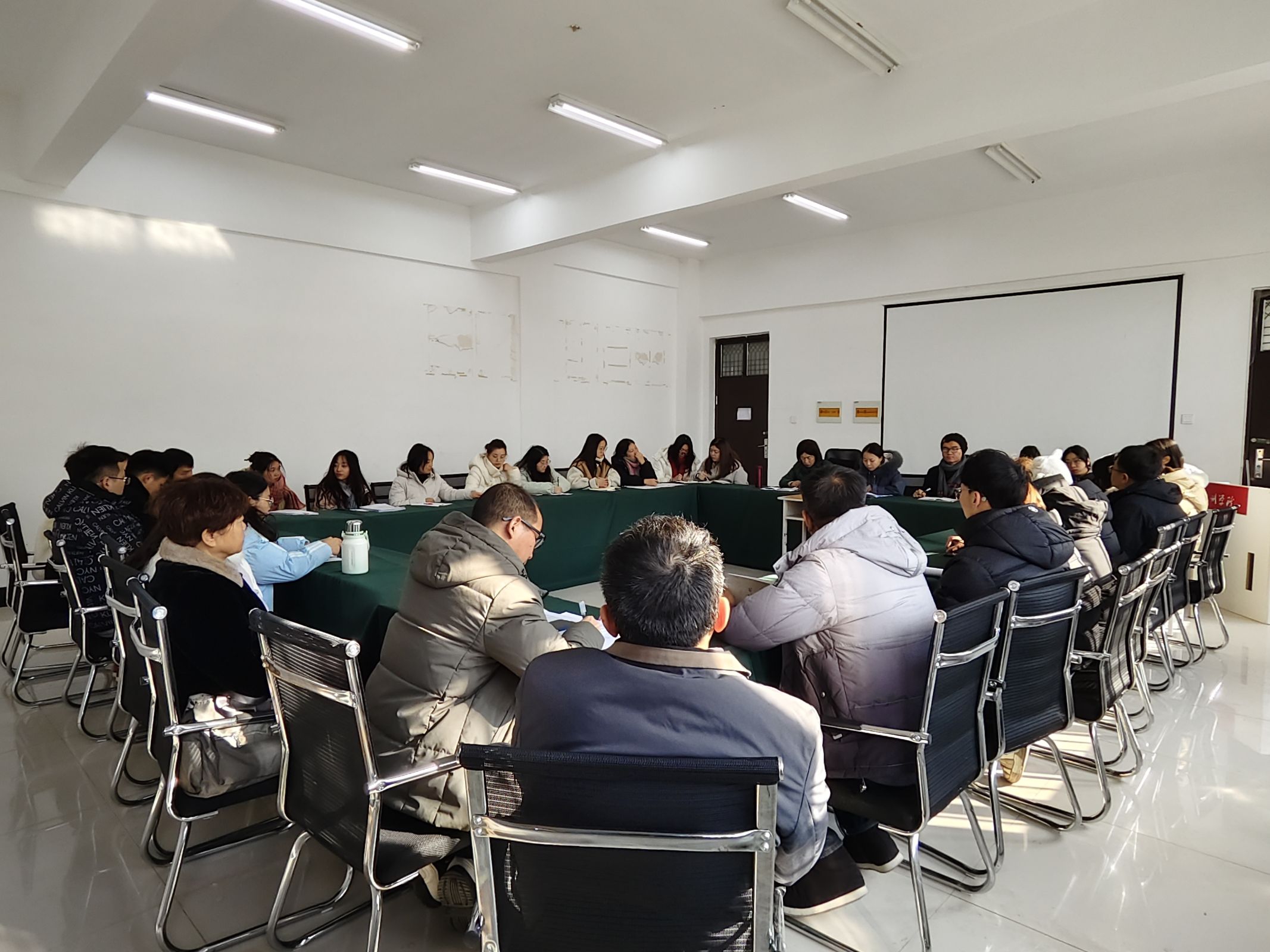 图示, 示意图
中度可信度描述已自动生成:ver1